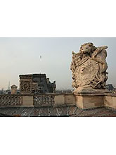 Couverture de Les batailles du Louvre : Le temps des métamorphoses